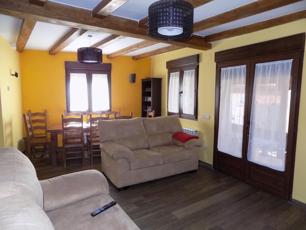 Casas Rurales Las Eras III Ayllon Luaran gambar